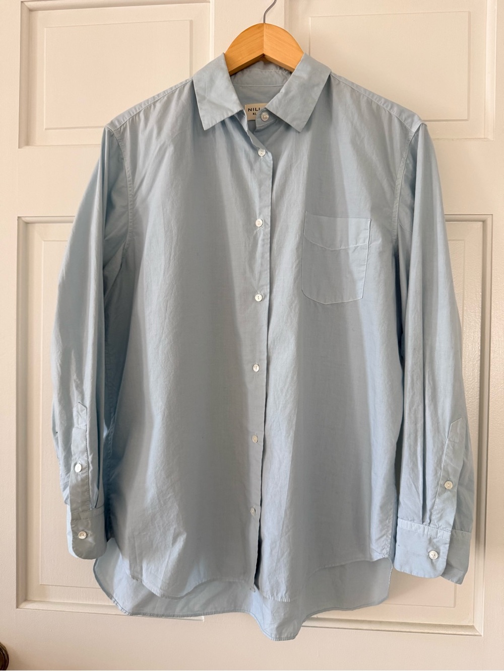 Nili Lotan Pale Blue Classic Button-Up Shirt - M